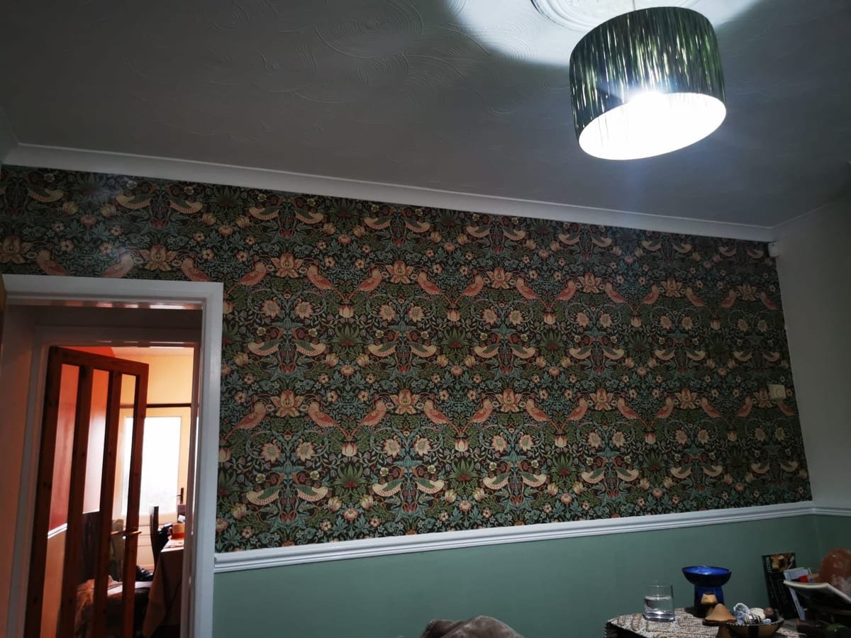 Feature wall wallpapering Mansfield – Prime Renovations
