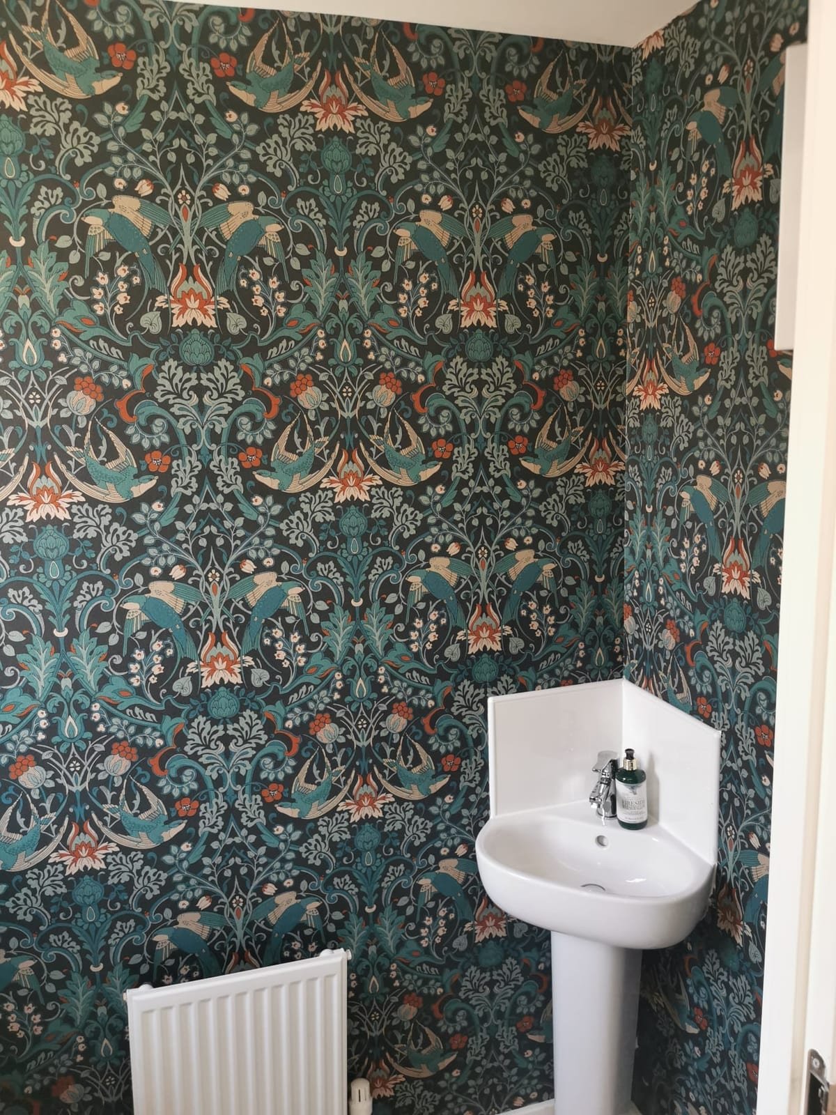 Feature wall wallpapering Mansfield – Prime Renovations