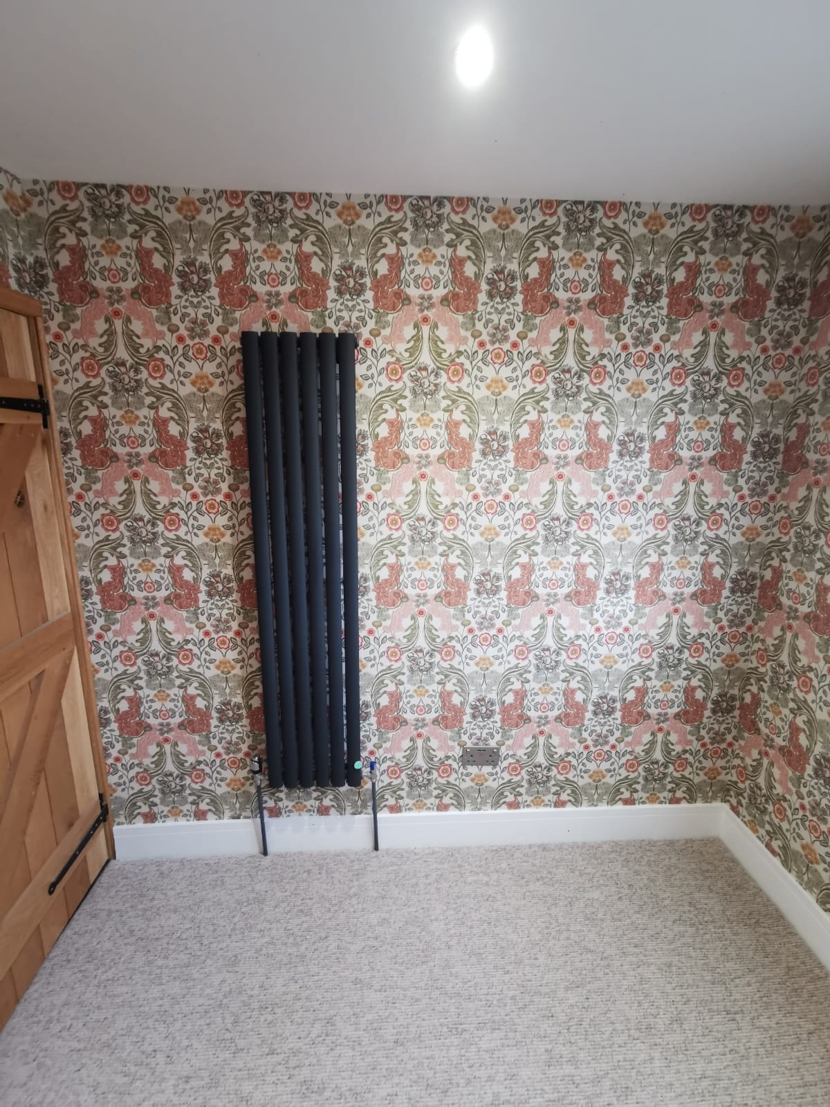 Designer wallpaper fitting Mansfield, Nottinghamshire – Prime Renovations